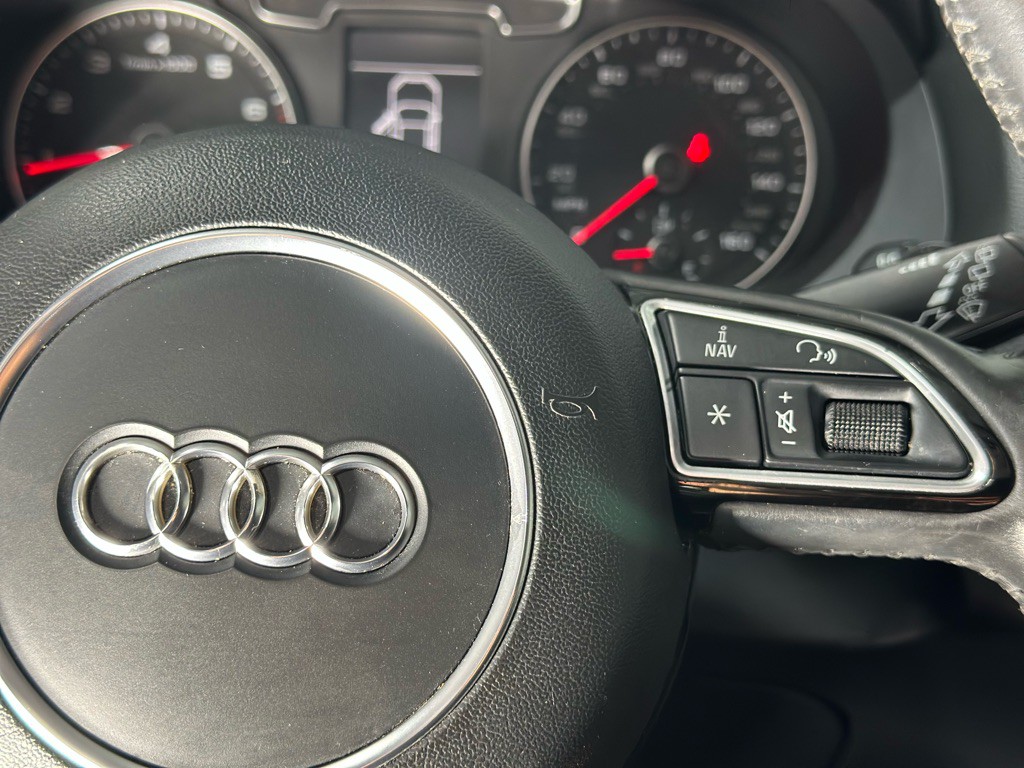 2016 Audi Q3 Image 29