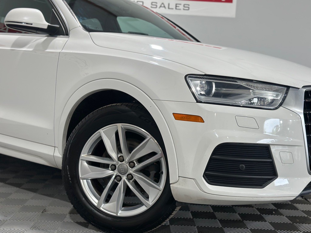 2016 Audi Q3 Image 37