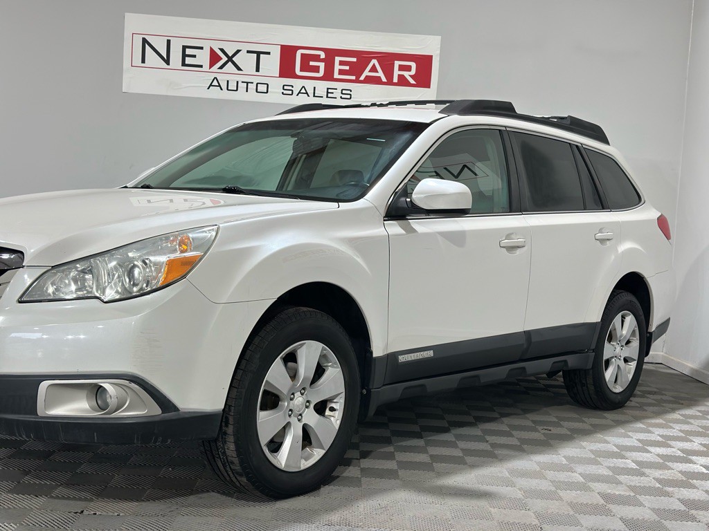 2011 Subaru Outback Image 5
