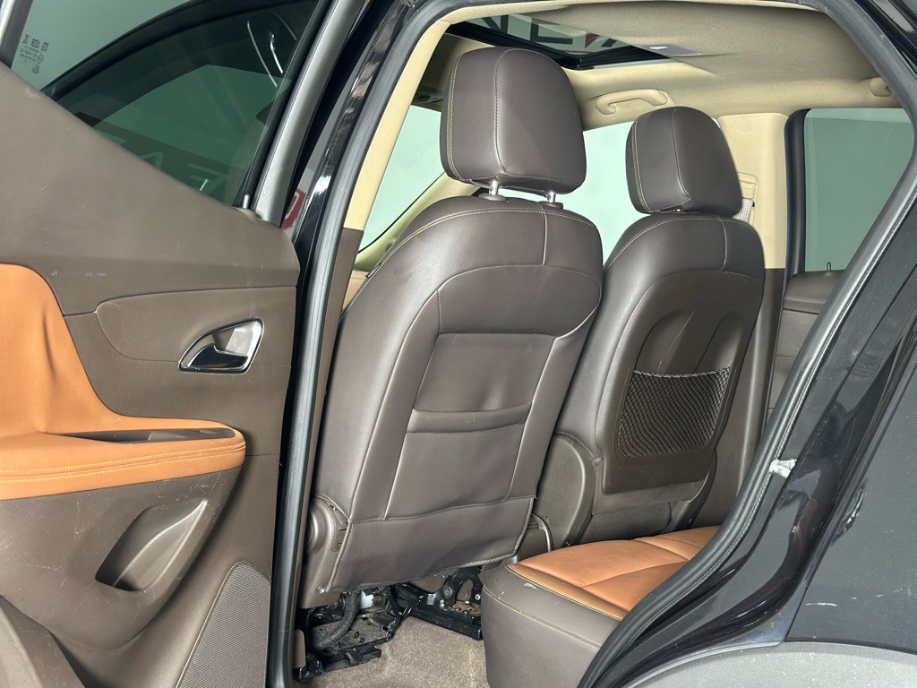 2015 Buick Enclave Image 12