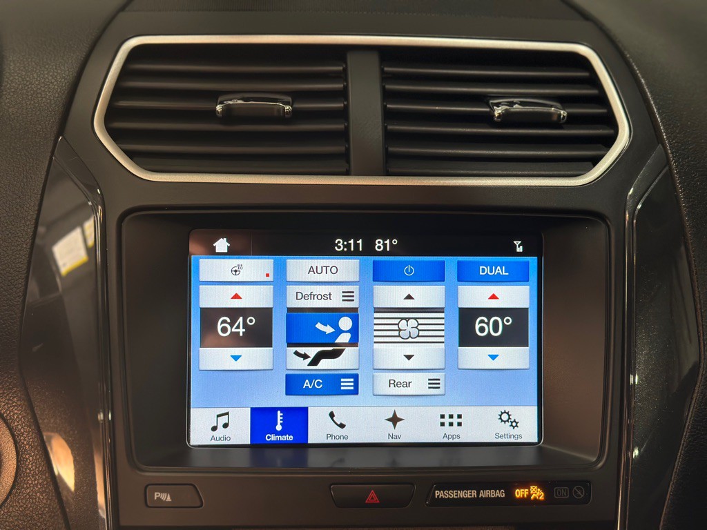 2017 Ford Explorer Image 26