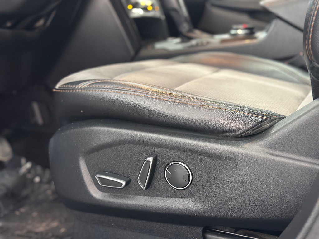 2017 Ford Explorer Image 30
