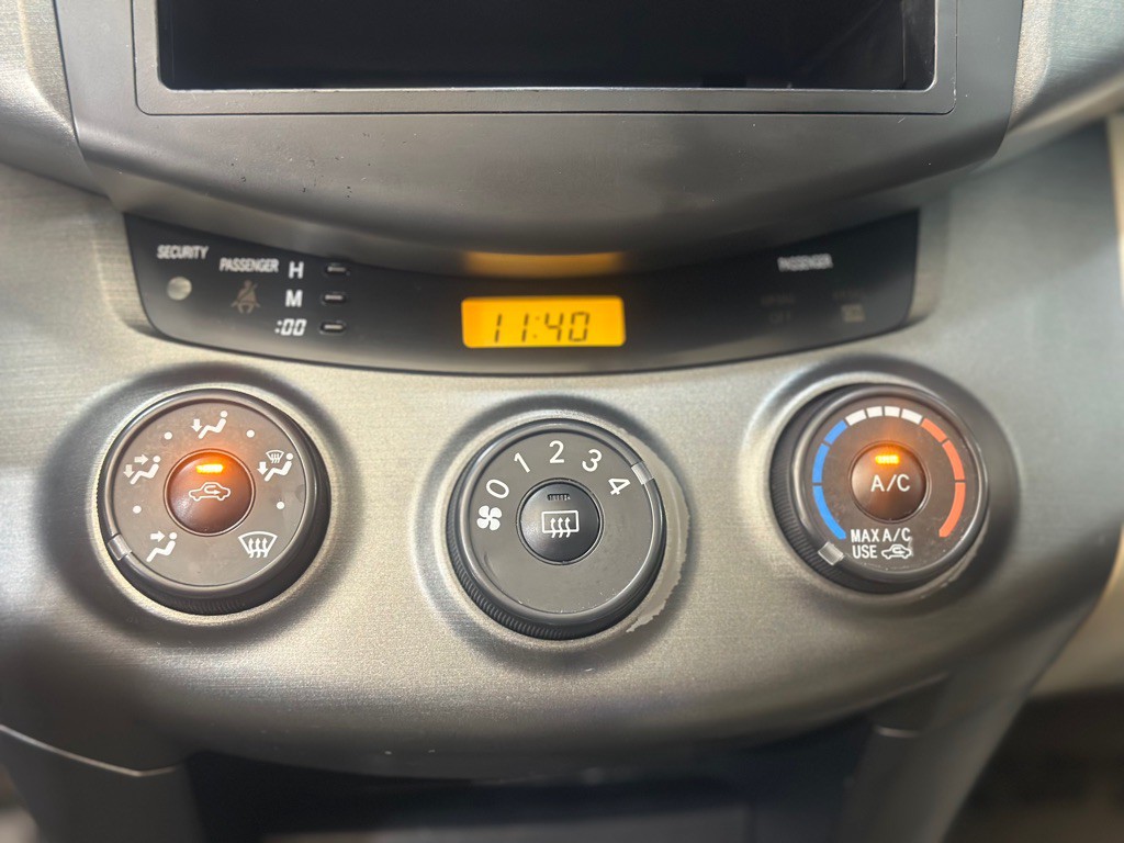 2009 Toyota Rav4 Image 16