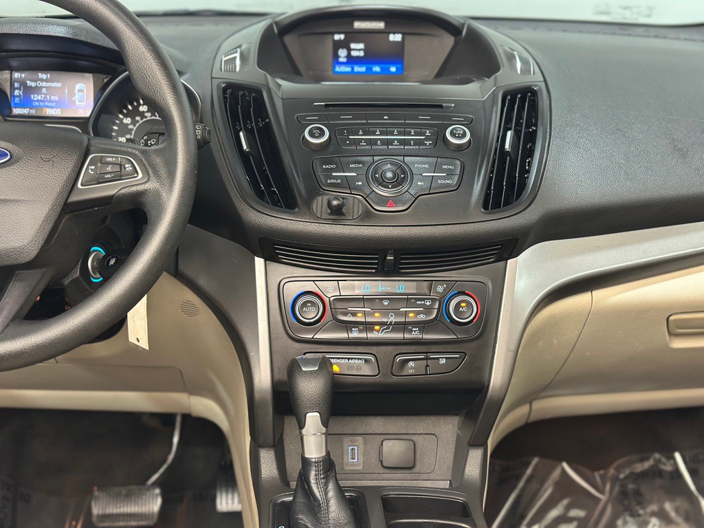 2017 Ford Escape Image 10