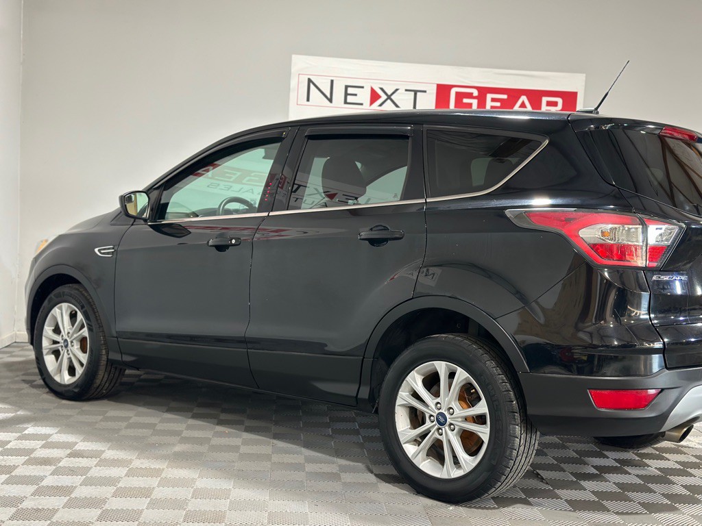 2017 Ford Escape Image 29