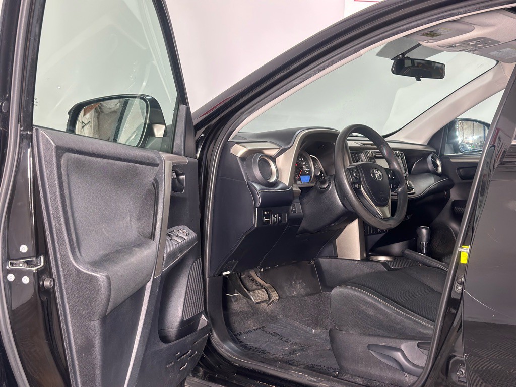 2013 Toyota Rav4 Image 7