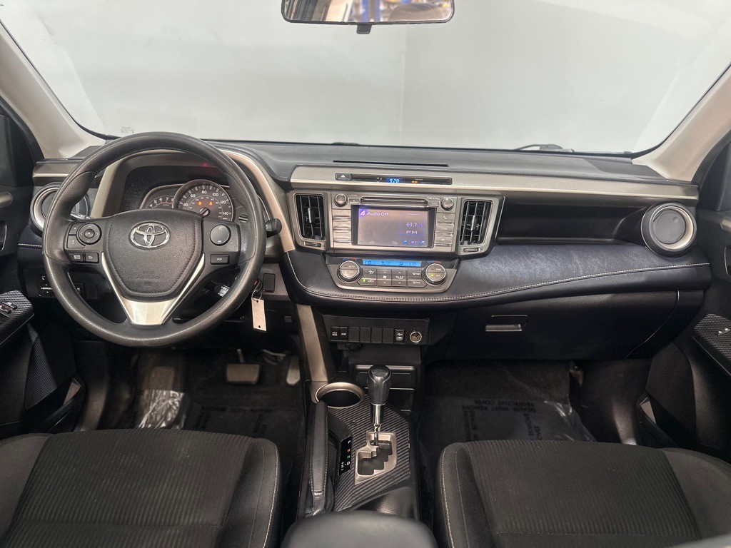 2013 Toyota Rav4 Image 9
