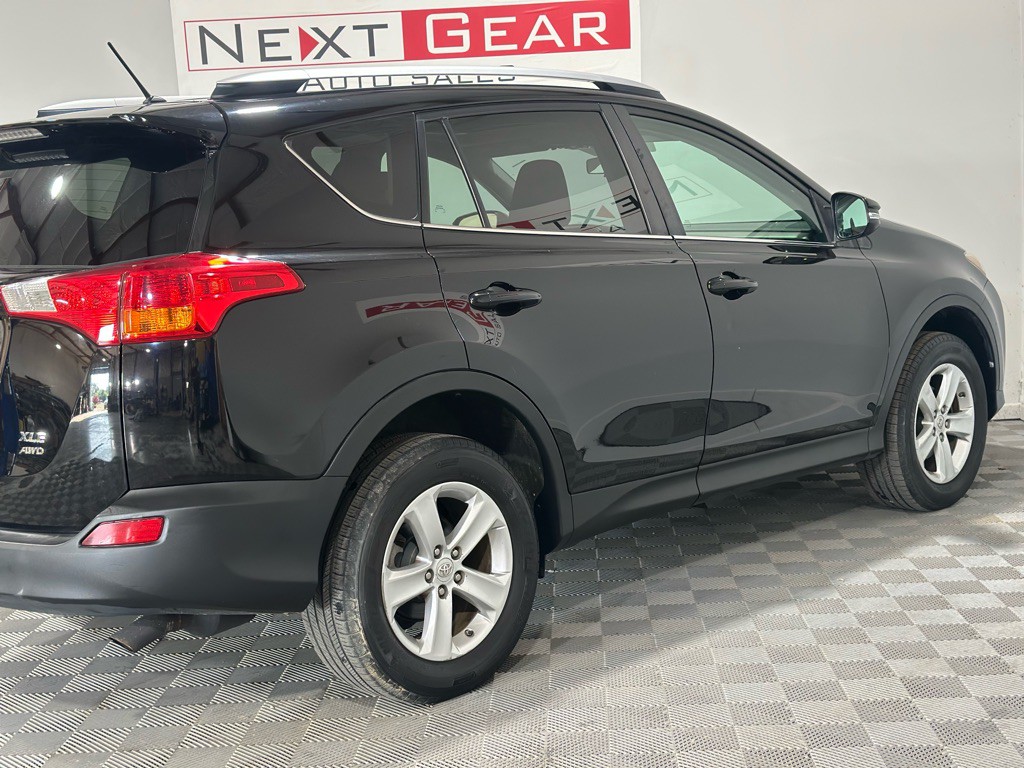 2013 Toyota Rav4 Image 30