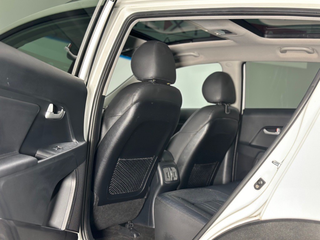 2016 Kia Sportage Image 8