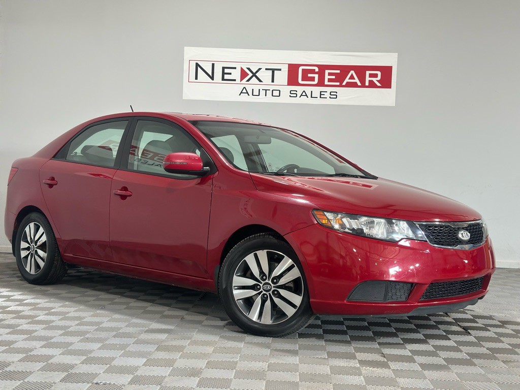 2013 Kia Forte Image 1