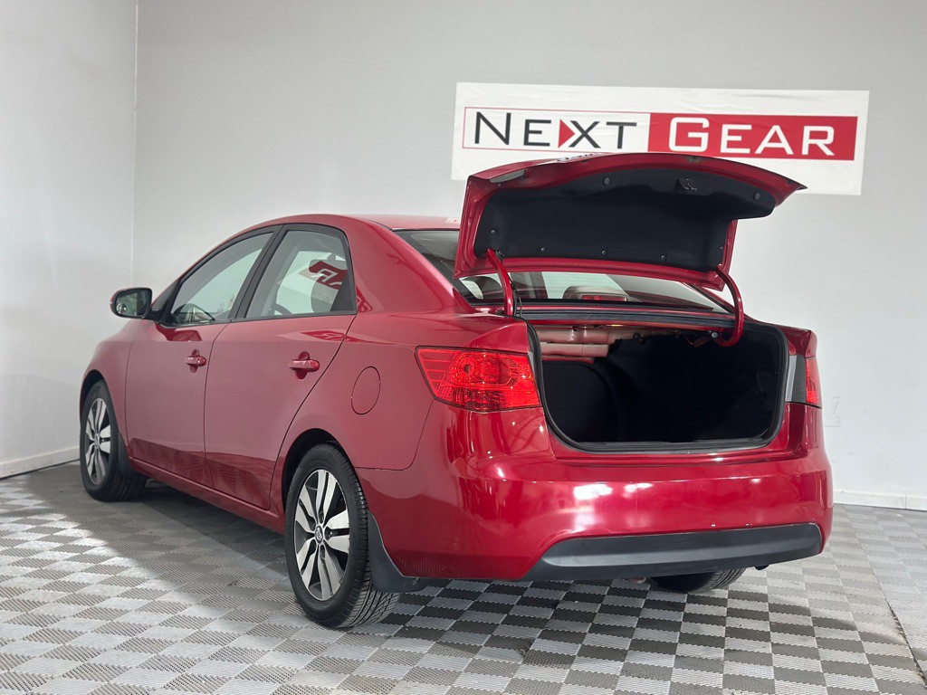 2013 Kia Forte Image 30