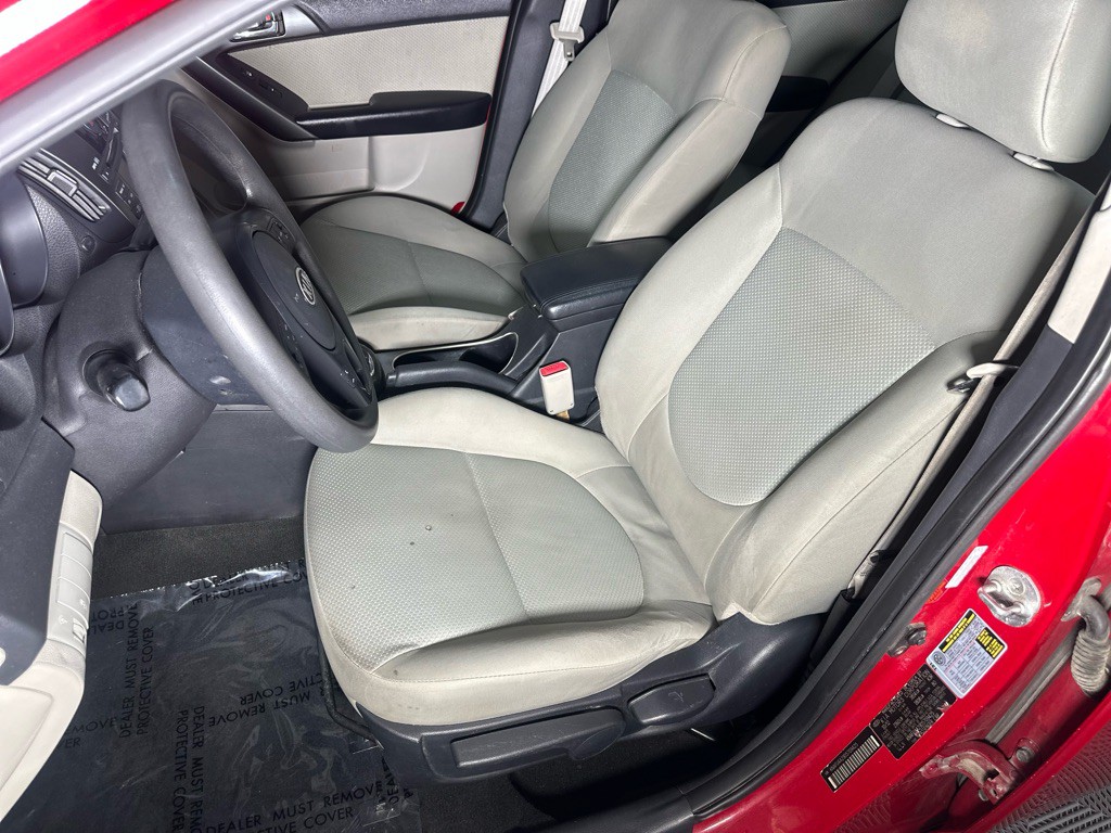 2013 Kia Forte Image 23