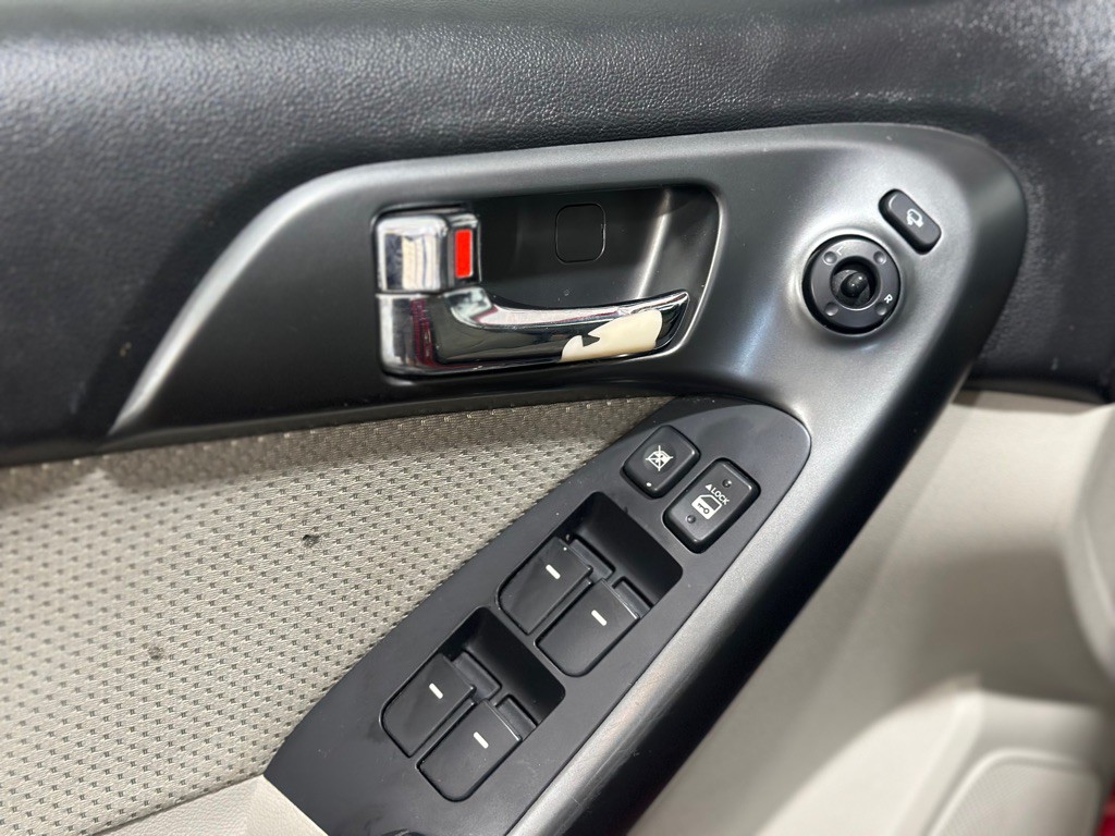 2013 Kia Forte Image 29