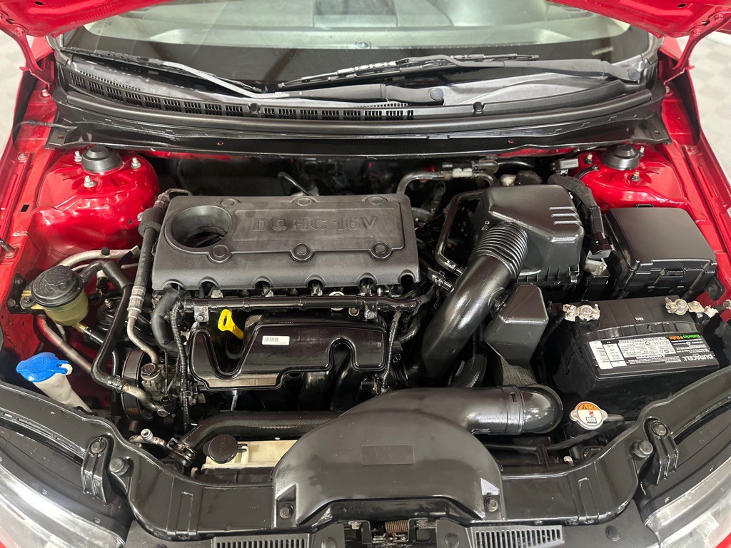 2013 Kia Forte Image 32