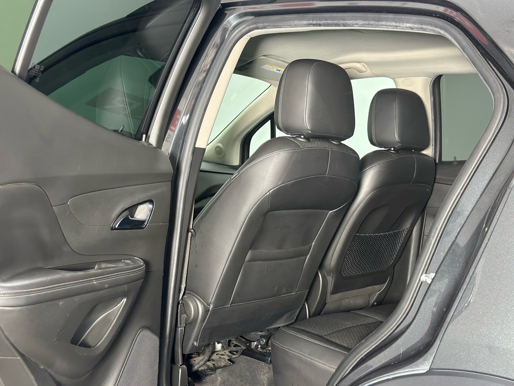 2017 Buick Enclave Image 10