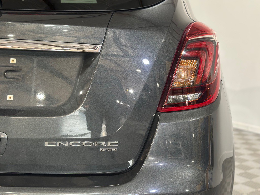 2017 Buick Enclave Image 30