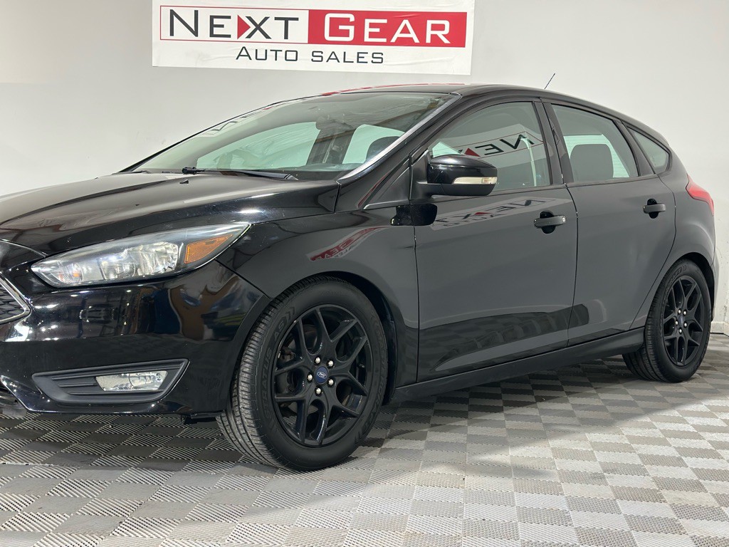 2016 Ford Focus Image 6