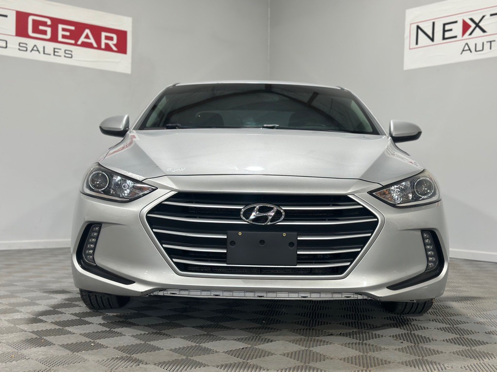 2018 Hyundai Elantra Image 4