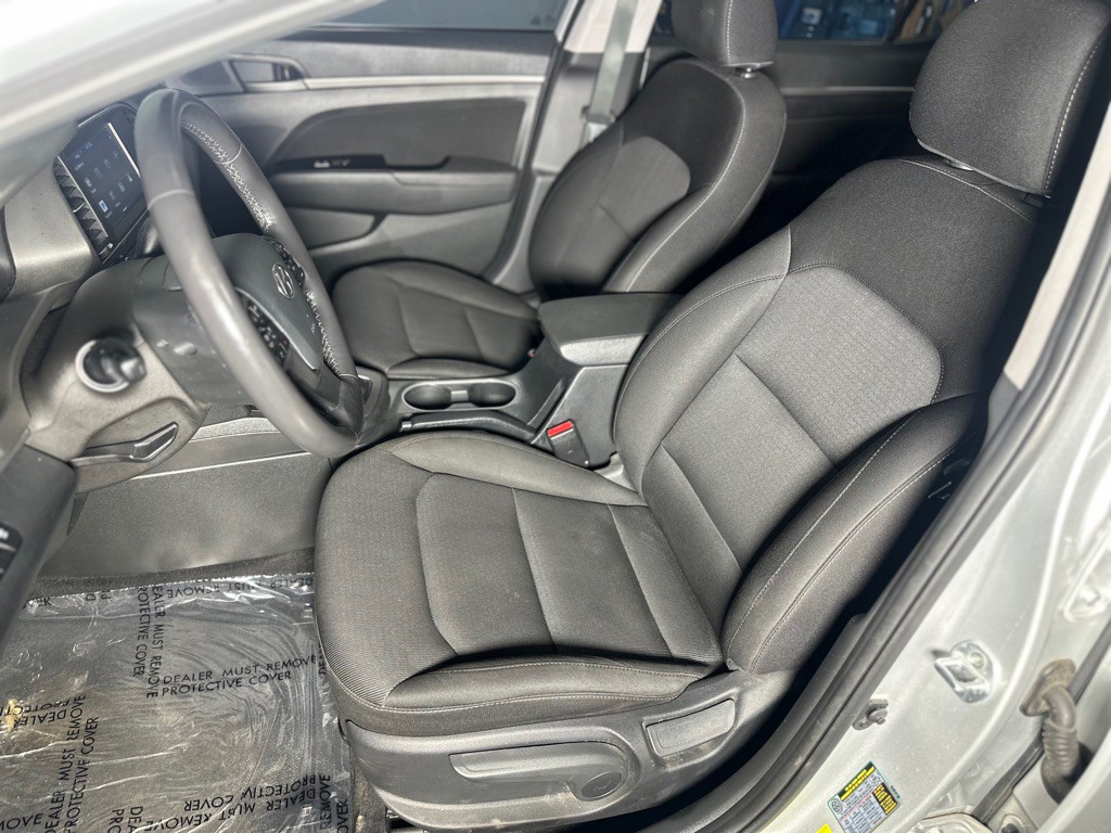 2018 Hyundai Elantra Image 26