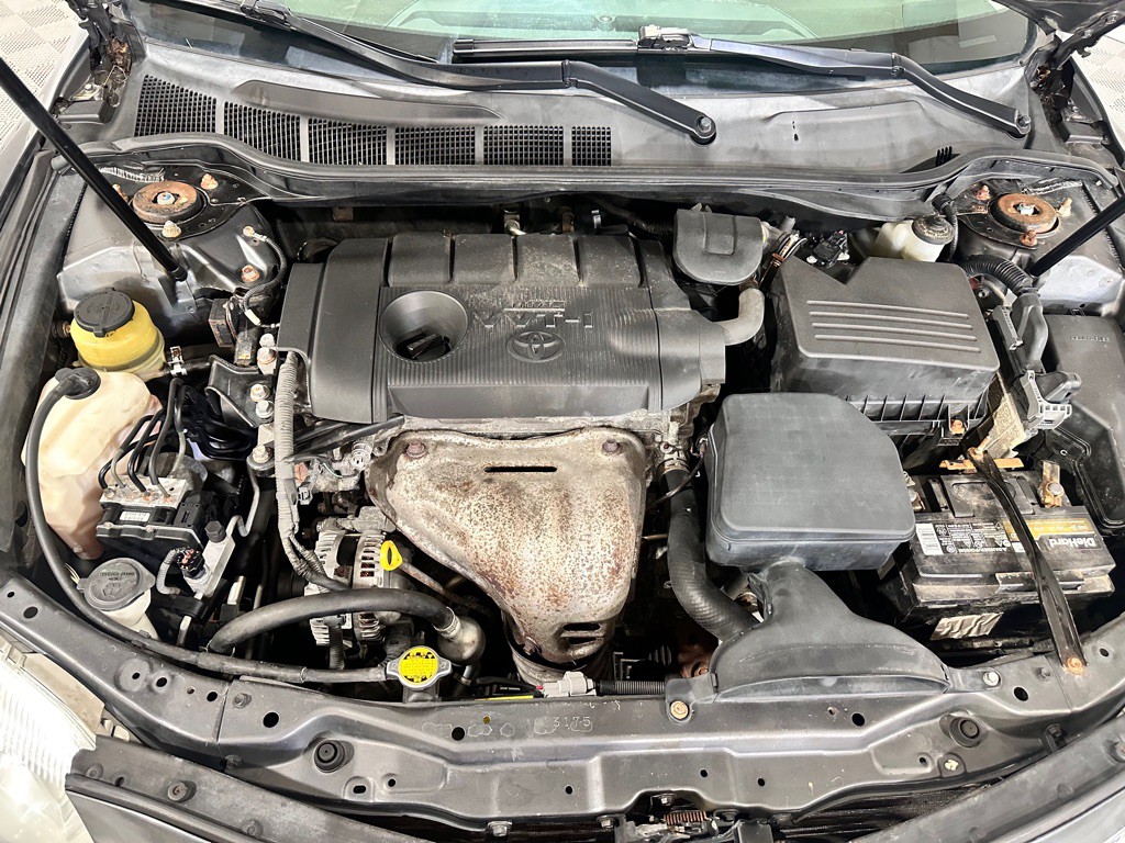 2011 Toyota Camry Image 25