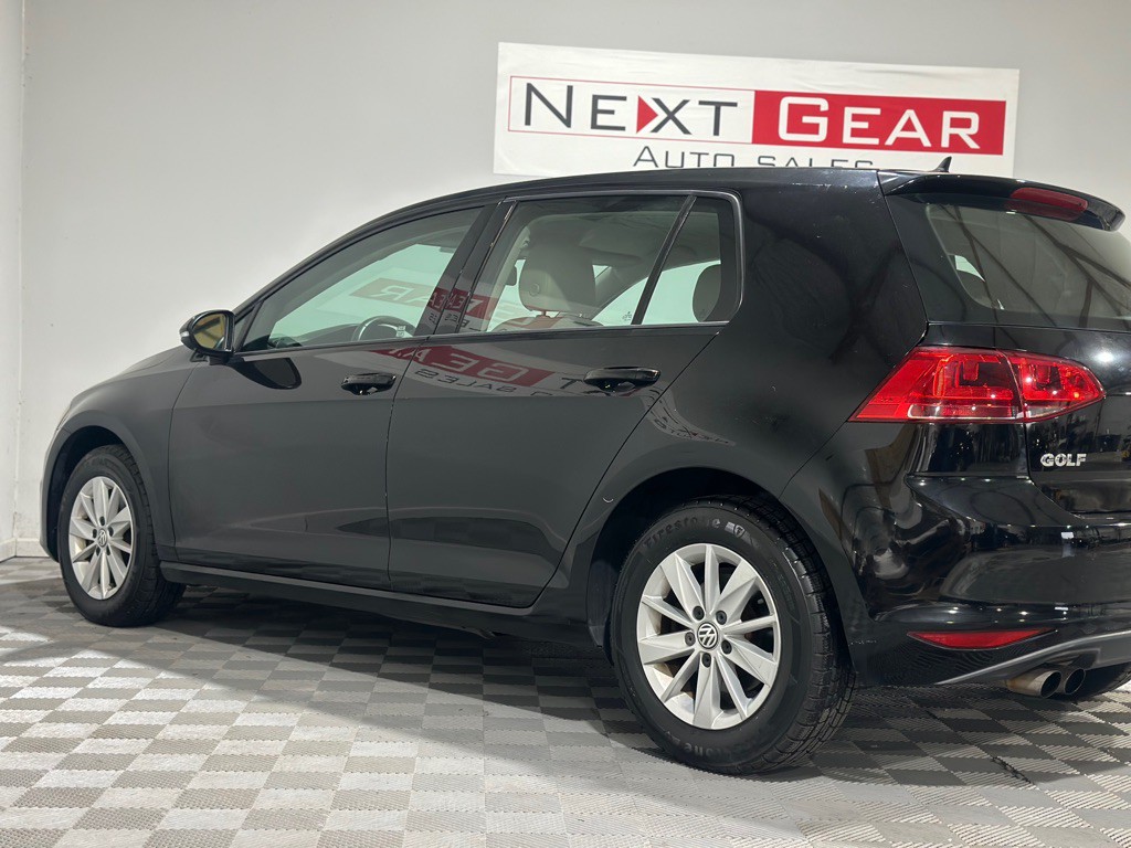 2015 Volkswagen Golf Image 7