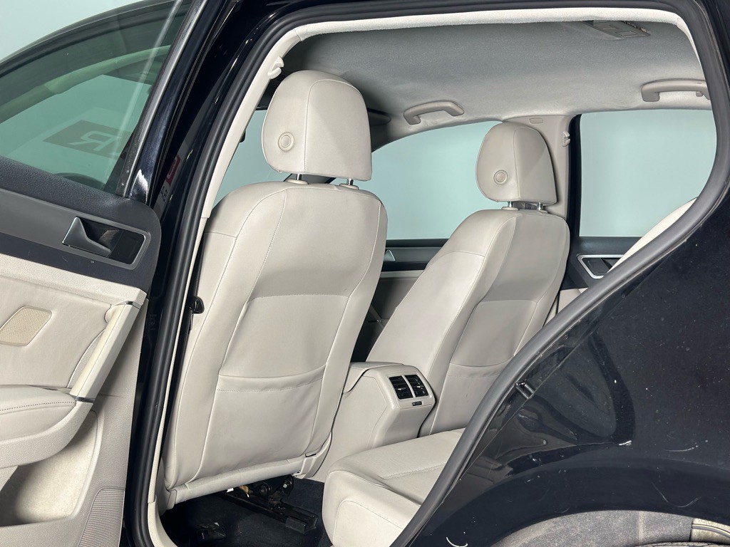 2015 Volkswagen Golf Image 10