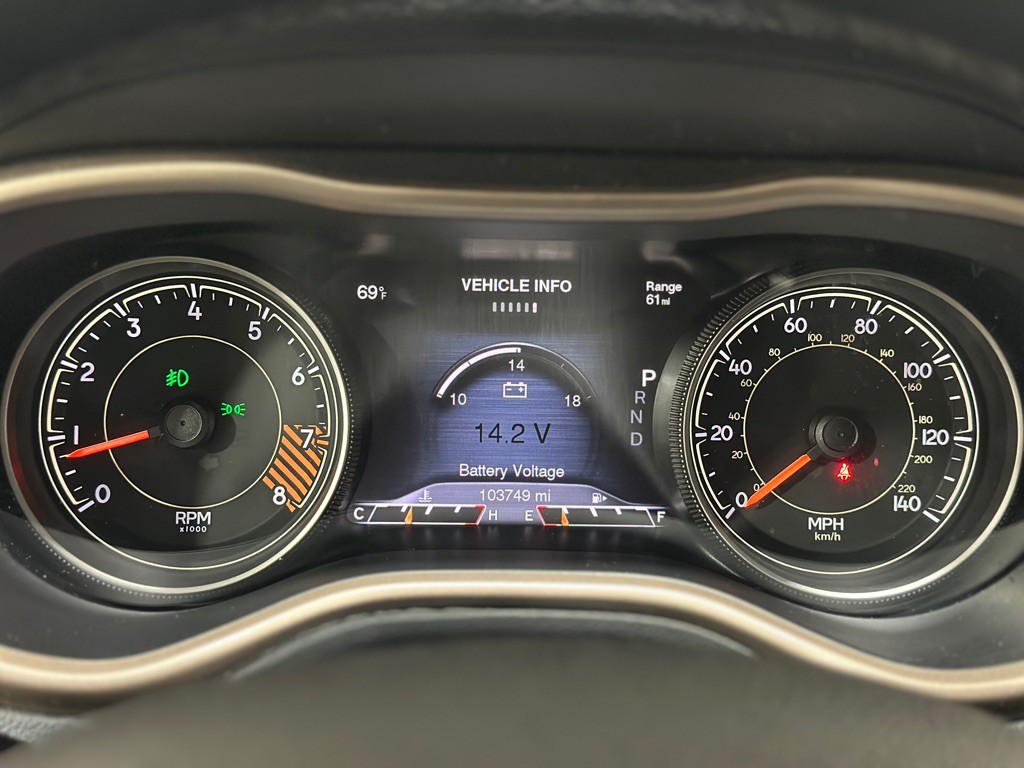 2015 Jeep Cherokee Image 13