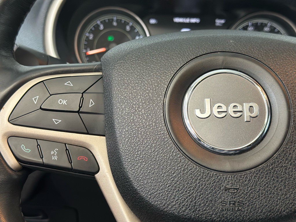 2015 Jeep Cherokee Image 29