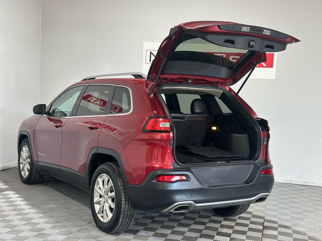 2015 Jeep Cherokee Image 34