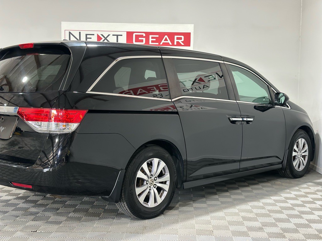 2015 Honda Odyssey Image 9