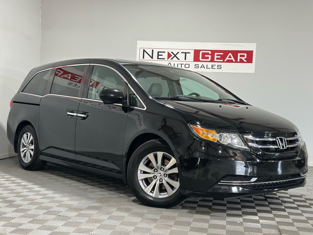 2015 Honda Odyssey Image 1