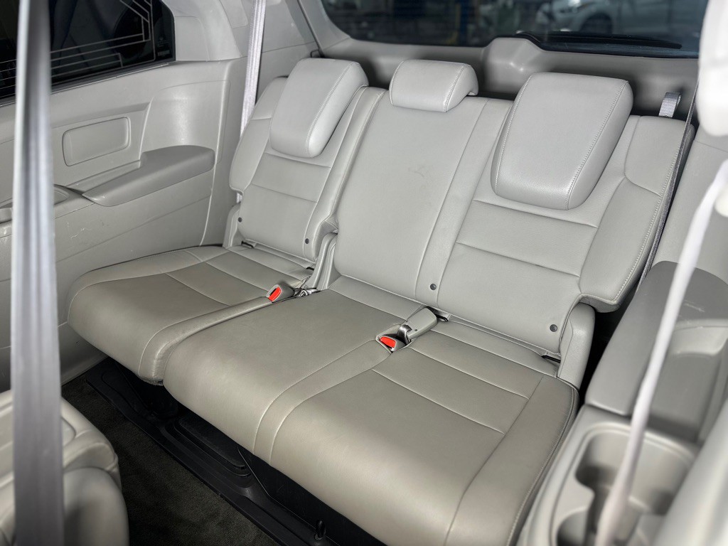 2015 Honda Odyssey Image 30