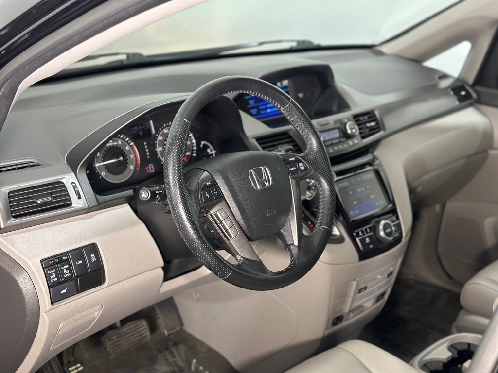 2015 Honda Odyssey Image 31
