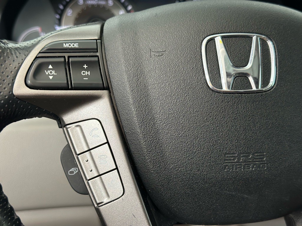 2015 Honda Odyssey Image 32