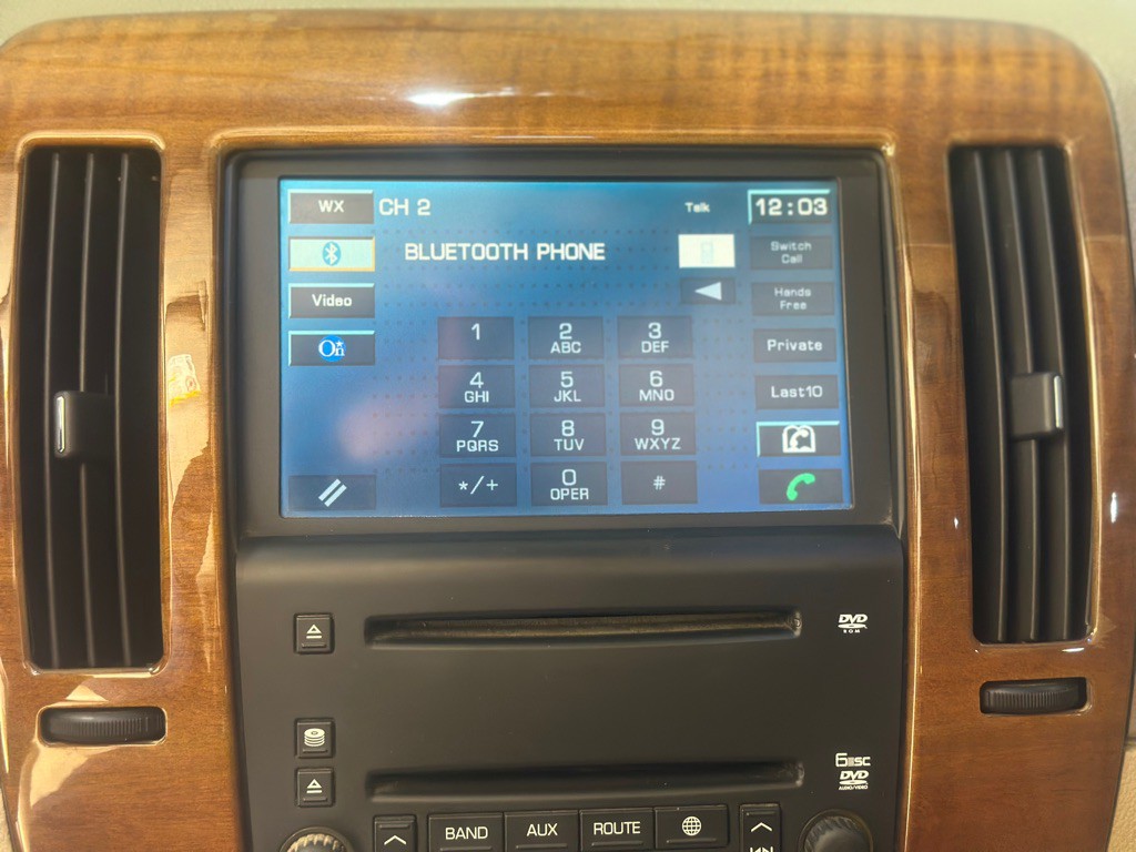 2005 Cadillac STS Image 16