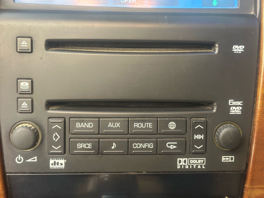 2005 Cadillac STS Image 19