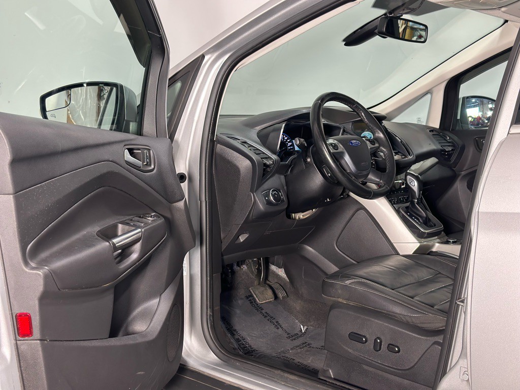 2016 Ford C-Max Image 10