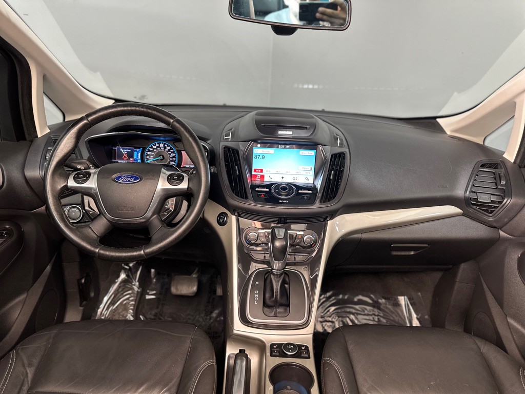 2016 Ford C-Max Image 12