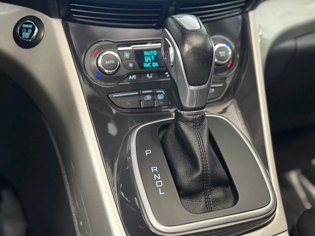 2016 Ford C-Max Image 18