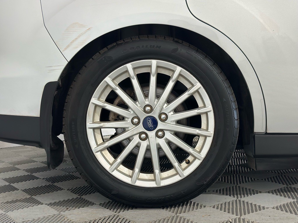 2016 Ford C-Max Image 39