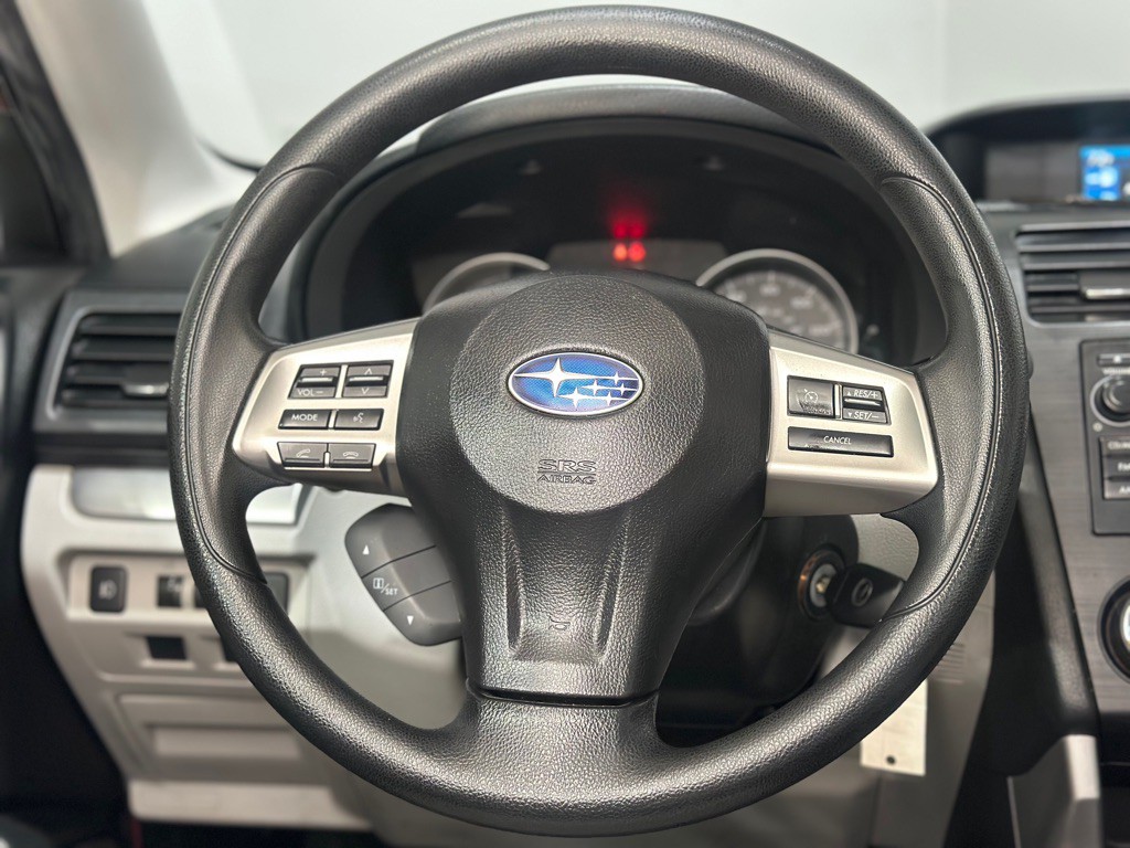 2015 Subaru Forester Image 13