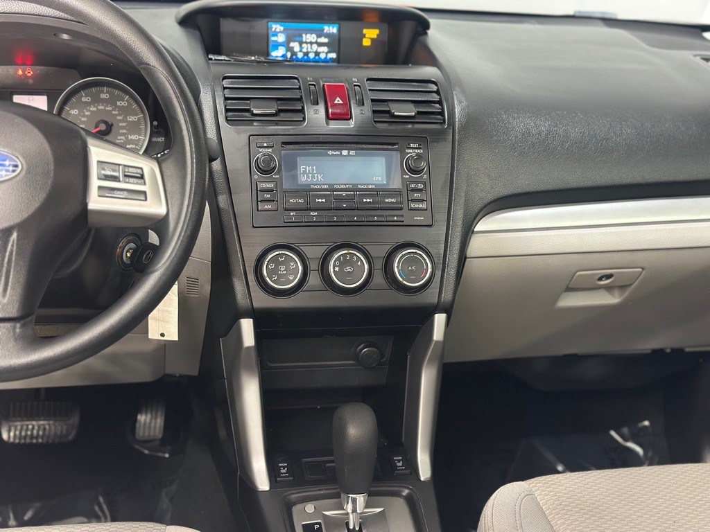 2015 Subaru Forester Image 14