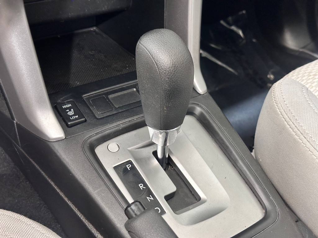 2015 Subaru Forester Image 18