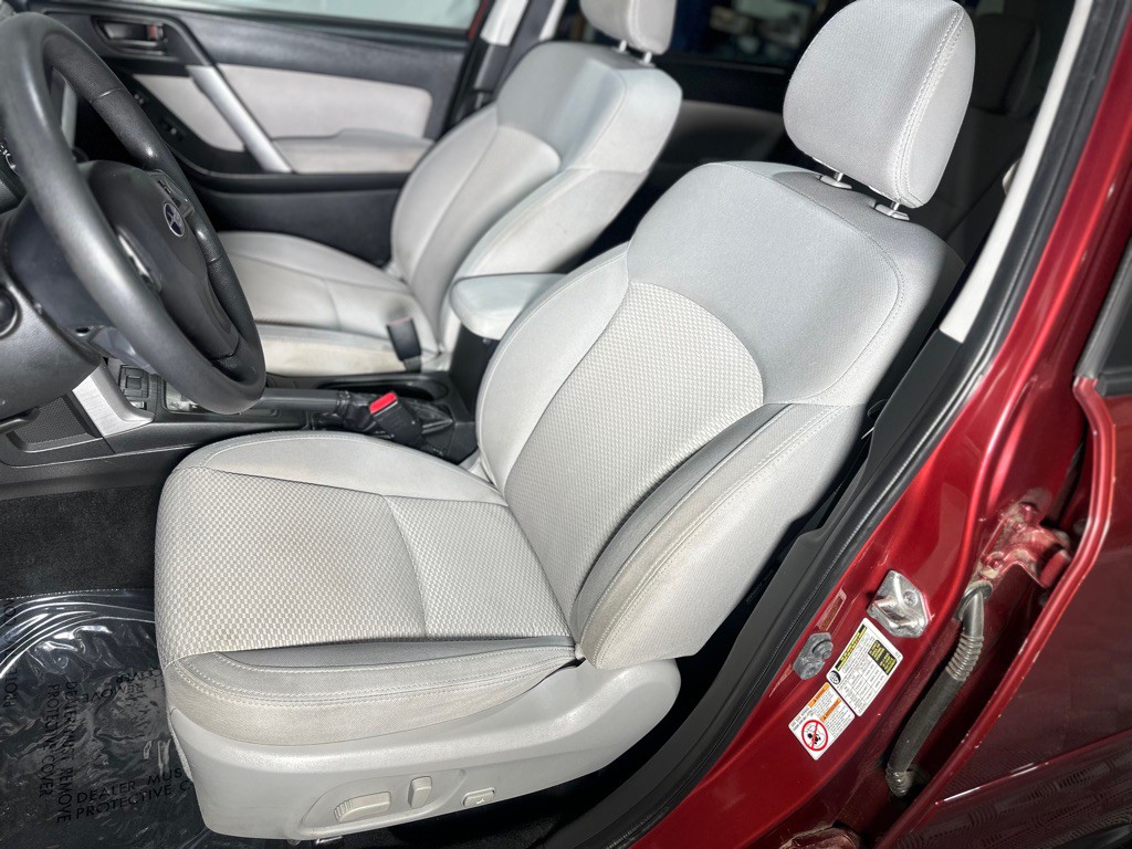 2015 Subaru Forester Image 23