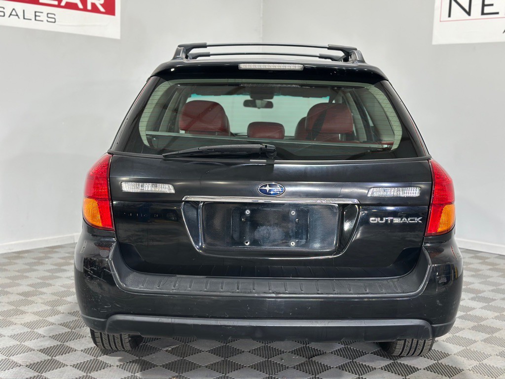 2005 Subaru Legacy Image 7