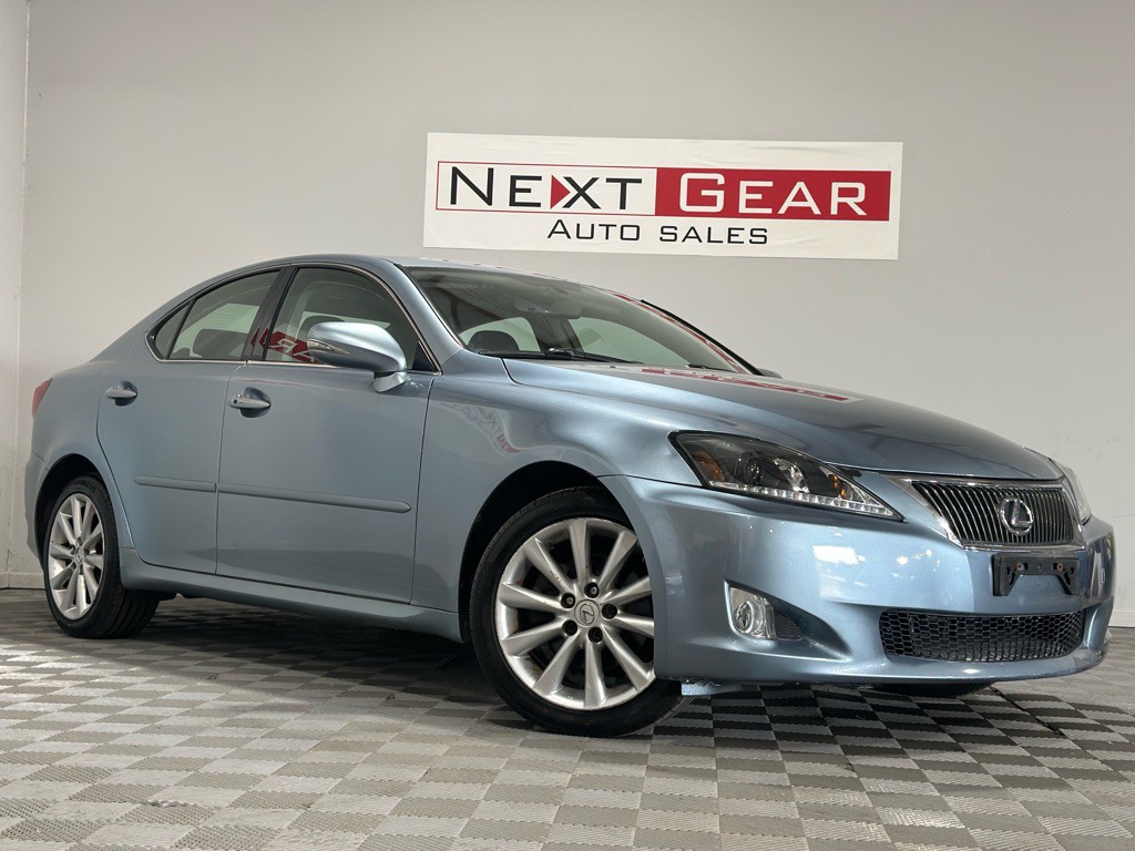 2009 Lexus IS Image 1