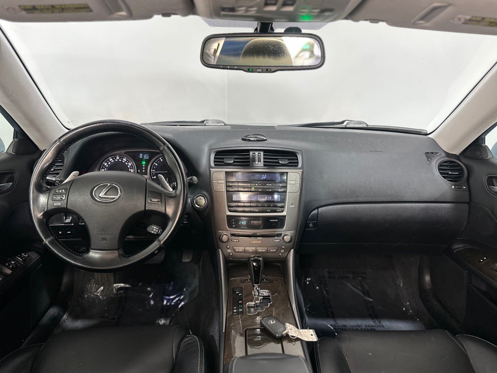 2009 Lexus IS Image 14