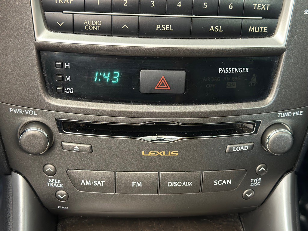 2009 Lexus IS Image 20