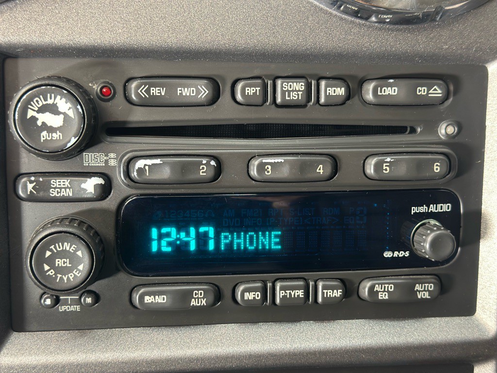 2004 HUMMER H2 Image 15