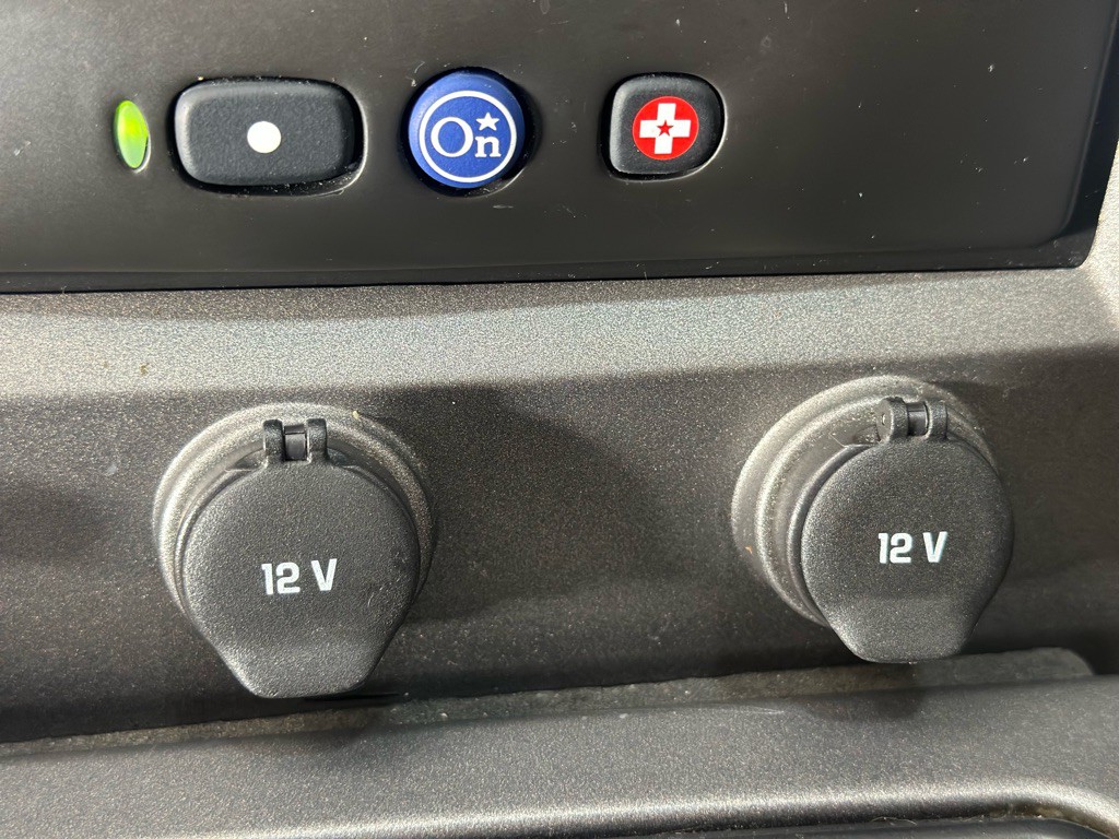 2004 HUMMER H2 Image 19
